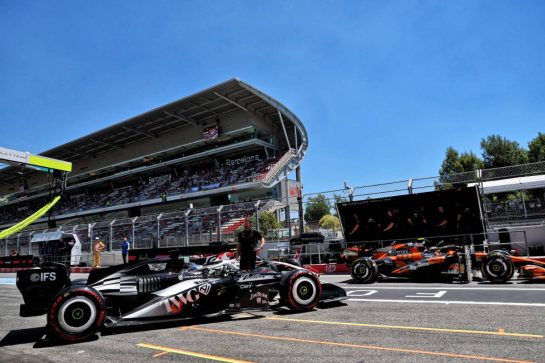 Colton Herta (USA) Cadillac Formula 1 Team MAC-26 Test Driver leaves the pits.
12.06.2026. Formula 1 World Championship, Rd 7, Barcelona-Catalunya Grand Prix, Barcelona, Spain, Practice Day.
- www.xpbimages.com, EMail: requests@xpbimages.com © Copyright: Batchelor / XPB Images