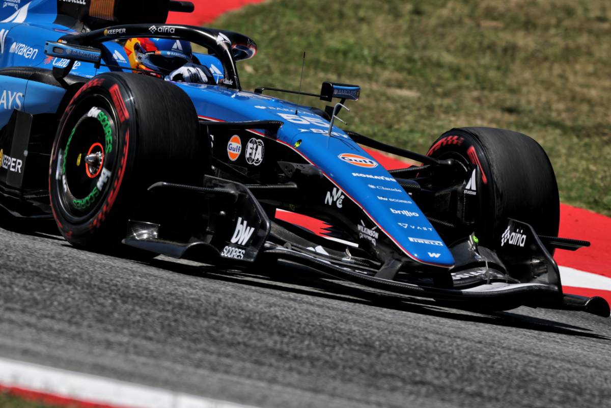 Sainz and Williams left ‘shocked’ and reeling after dismal Friday