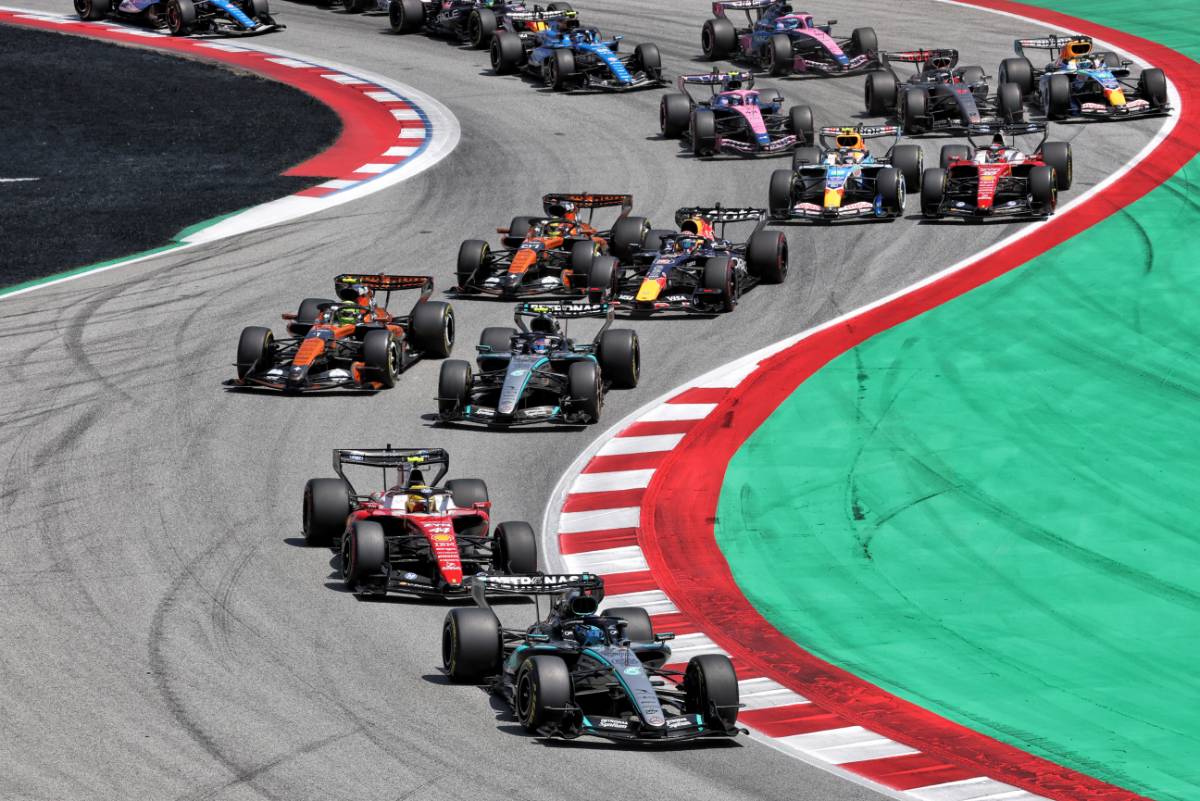 Sainz tables completely bonkers equal-opportunity idea for F1