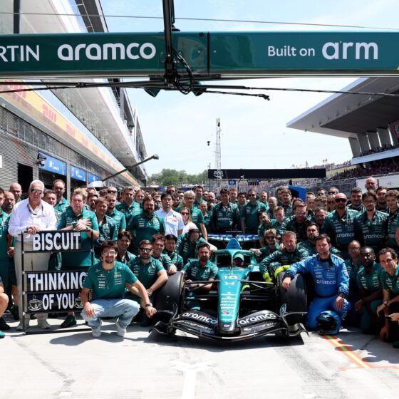 Aston Martin pays tribute to F1 paddock legend Mick ‘Biscuit’ Fern