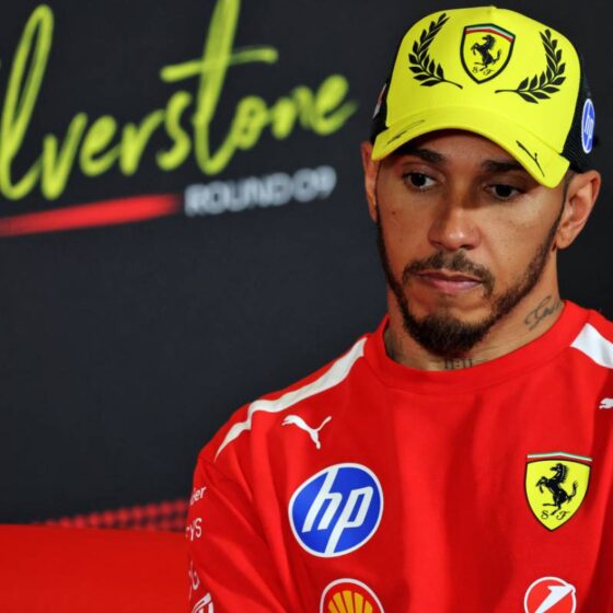 Hamilton ‘impressed’ by Ferrari reliability – sees trouble for Mercedes