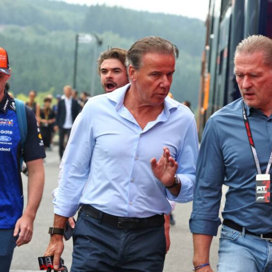 Red Bull reportedly offers Verstappen big money contract extension