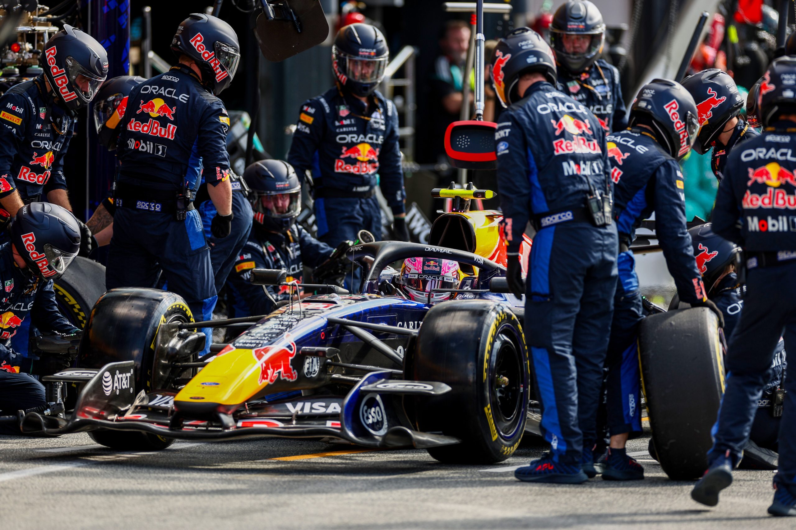 Lawson earns Mekies praise after strong Red Bull return