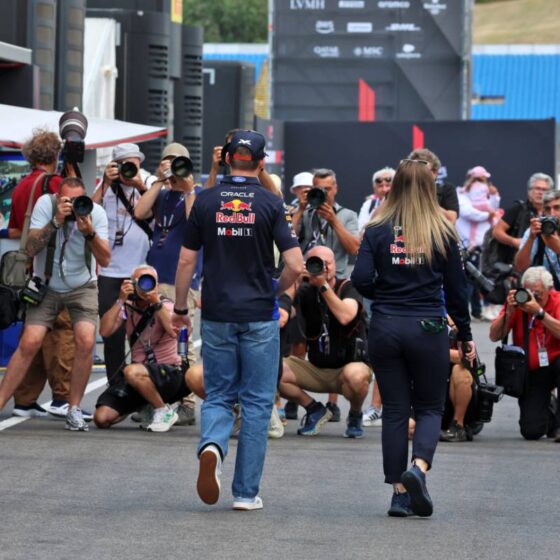 Verstappen says retirement was closer than joining rival F1 team