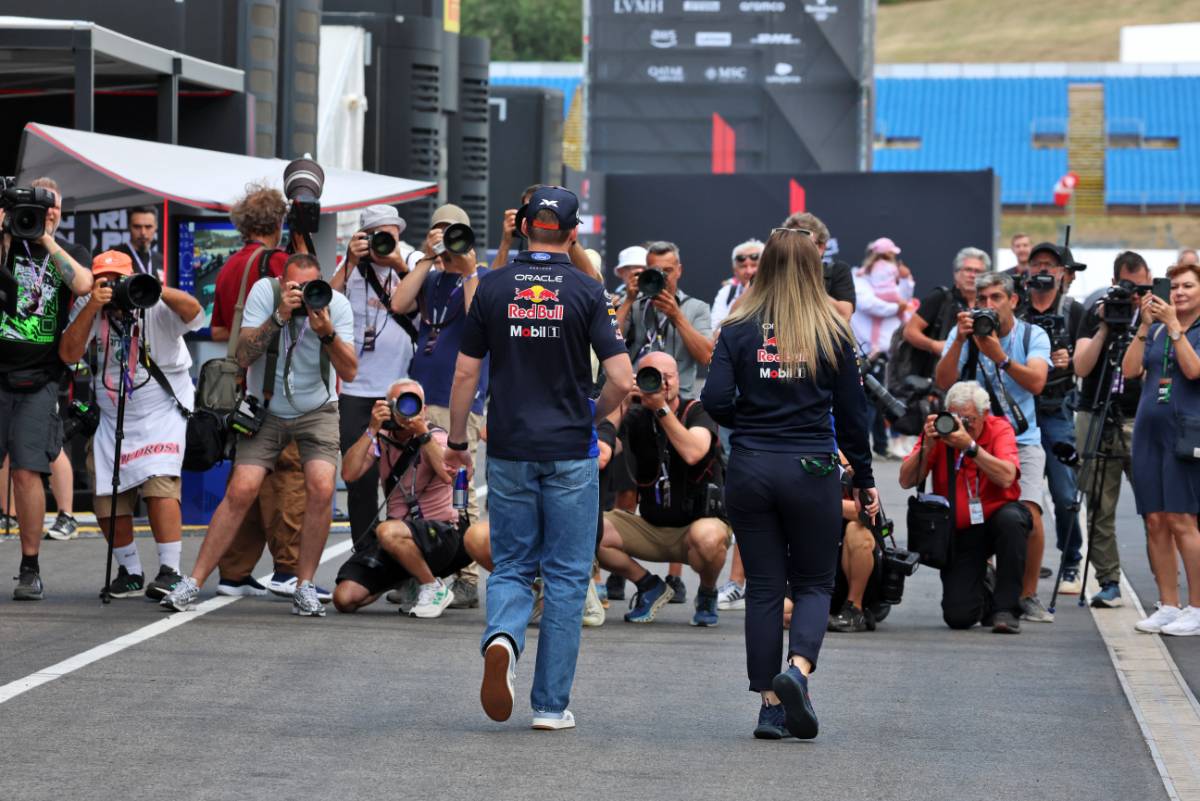 Verstappen says retirement was closer than joining rival F1 team