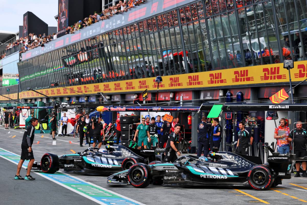 Dutch GP: Norris beats Mercedes drivers to Zandvoort pole