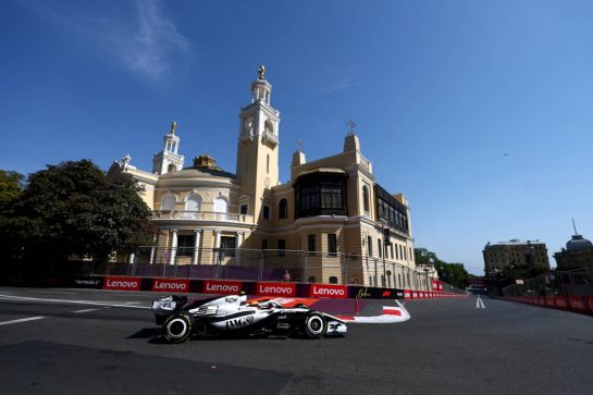 Valtteri Bottas (FIN) Cadillac Formula 1 Team MAC-26.
24.09.2026. Formula One World Championship, Rd 15, Azerbaijan Grand Prix, Baku, Azerbaijan, Practice Day.
- www.xpbimages.com, EMail: requests@xpbimages.com &copy; Copyright: Bearne / XPB Images