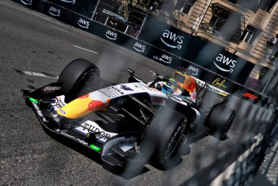 Arvid Lindblad (GBR) Racing Bulls Formula One Team VCARB 03.
24.09.2026. Formula One World Championship, Rd 15, Azerbaijan Grand Prix, Baku, Azerbaijan, Practice Day.
- www.xpbimages.com, EMail: requests@xpbimages.com &copy; Copyright: Charniaux / XPB Images