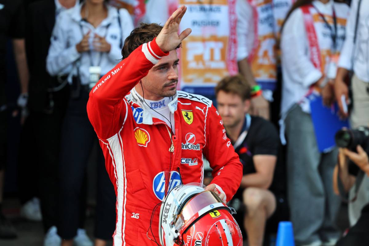 Azerbaijan GP: Russell takes crushing pole as Antonelli crashes