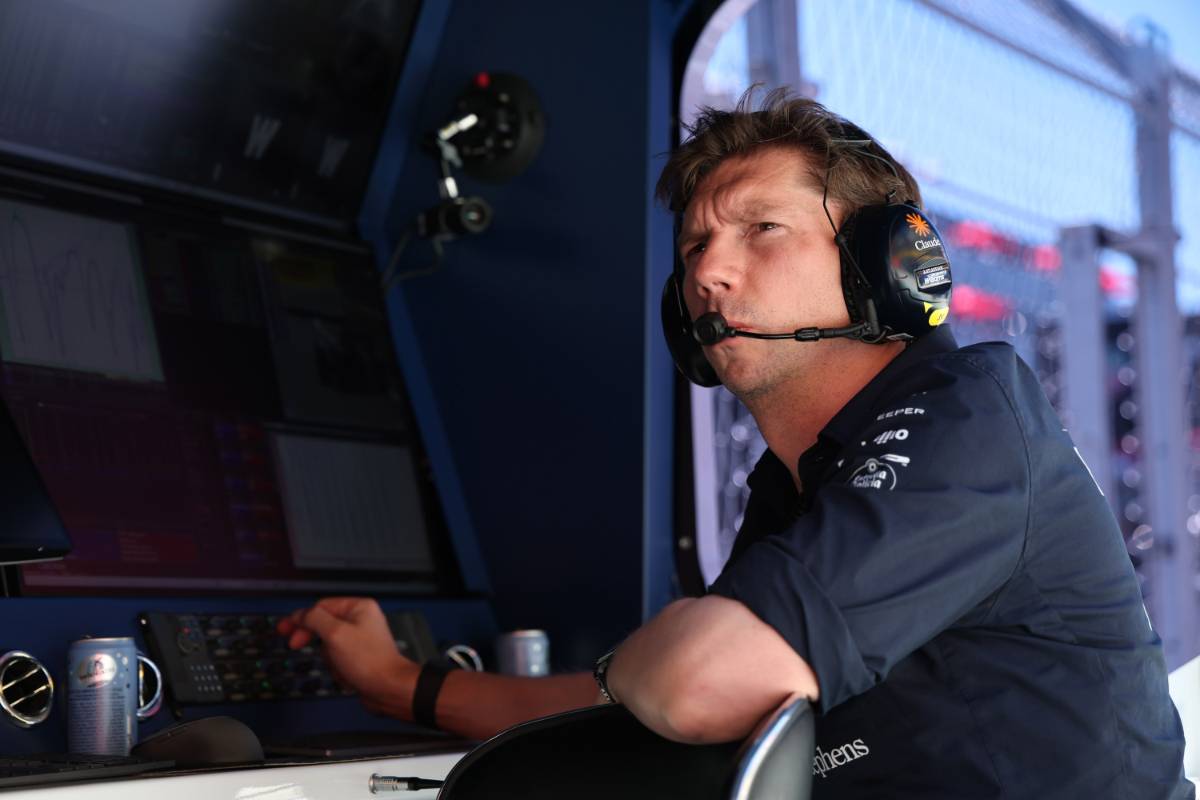 Wolff pushes back against Vowles’ proposed F1 cost cap shake-up