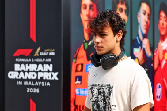 Arvid Lindblad (GBR) Racing Bulls Formula One Team.
01.10.2026. Formula 1 World Championship, Rd 16, Bahrain Grand Prix, Sepang, Malaysia, Preparations Day.
- www.xpbimages.com, EMail: requests@xpbimages.com &copy; Copyright: Bearne / XPB Images