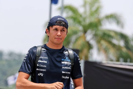 Alexander Albon (THA) Williams F1 Team.
01.10.2026. Formula 1 World Championship, Rd 16, Bahrain Grand Prix, Sepang, Malaysia, Preparations Day.
- www.xpbimages.com, EMail: requests@xpbimages.com &copy; Copyright: Moy / XPB Images