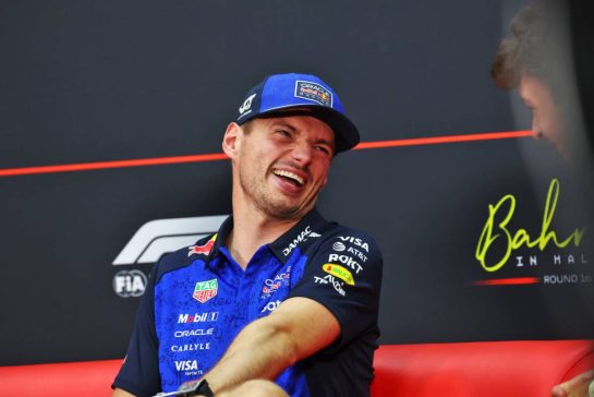 (L to R): Max Verstappen (NLD) Red Bull Racing and Oliver Bearman (GBR) Haas F1 Team in the FIA Press Conference.
01.10.2026. Formula 1 World Championship, Rd 16, Bahrain Grand Prix, Sepang, Malaysia, Preparations Day.
- www.xpbimages.com, EMail: requests@xpbimages.com &copy; Copyright: Bearne / XPB Images